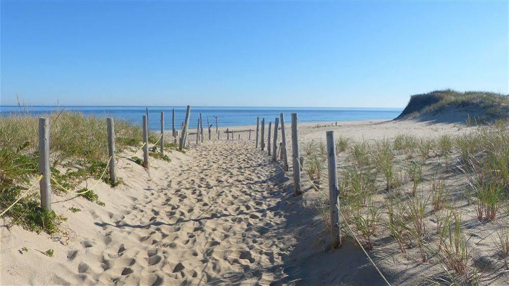 Sandbars Inn North Truro Exterior photo